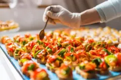 food-catering-625_625x350_71458554920